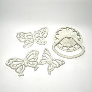 Vintage Homco White Decorative Wall Butterflies and Towel Holder